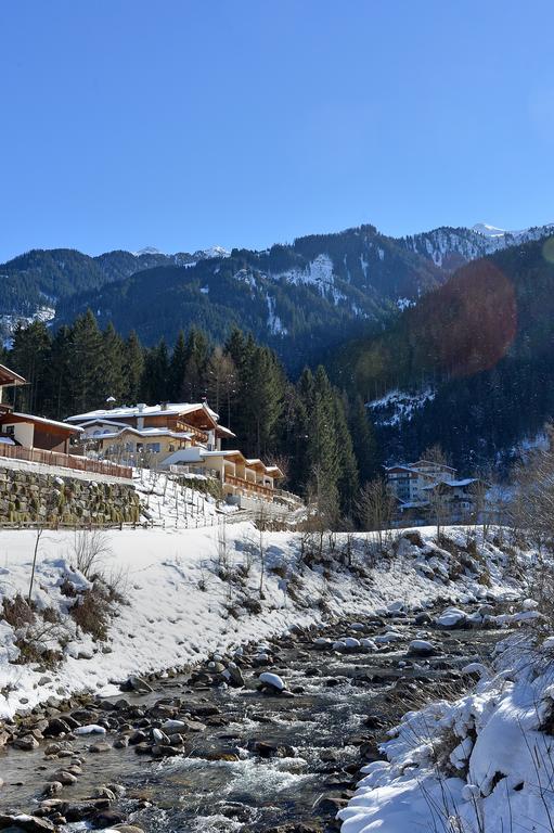 Hotel Laendenhof Superior Mayrhofen Exterior photo