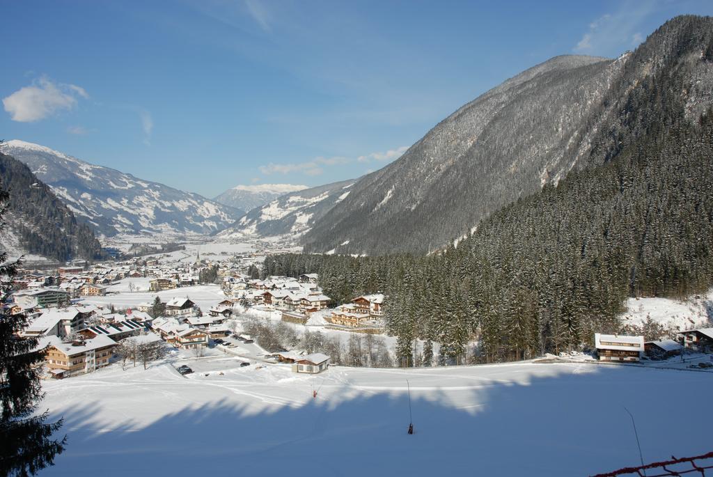 Hotel Laendenhof Superior Mayrhofen Exterior photo